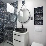 Guest house Katy 4*
