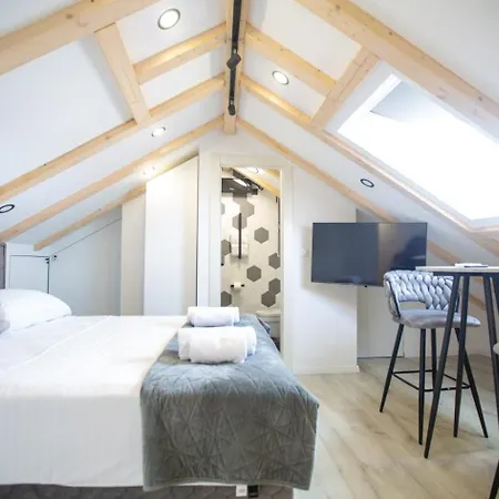 Katy Guest house